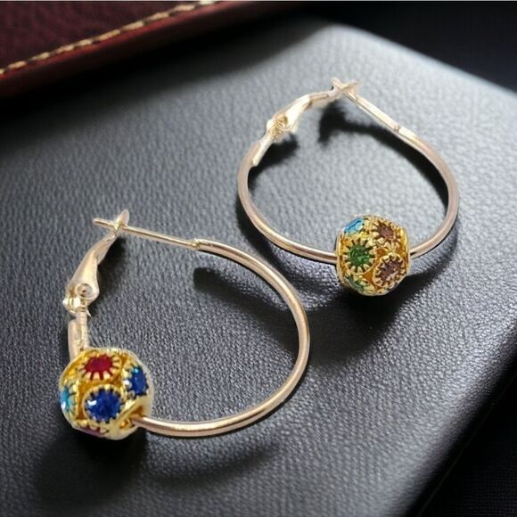 Cute Gold Rhinestone Hoop Earrings Round Shaped Pierced Jewelry Colorful NWT - Picture 5 of 10